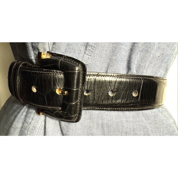 Joan & David Belt Black Leather Women\'s Small Alligator Embossed Gold Hardware main image 4